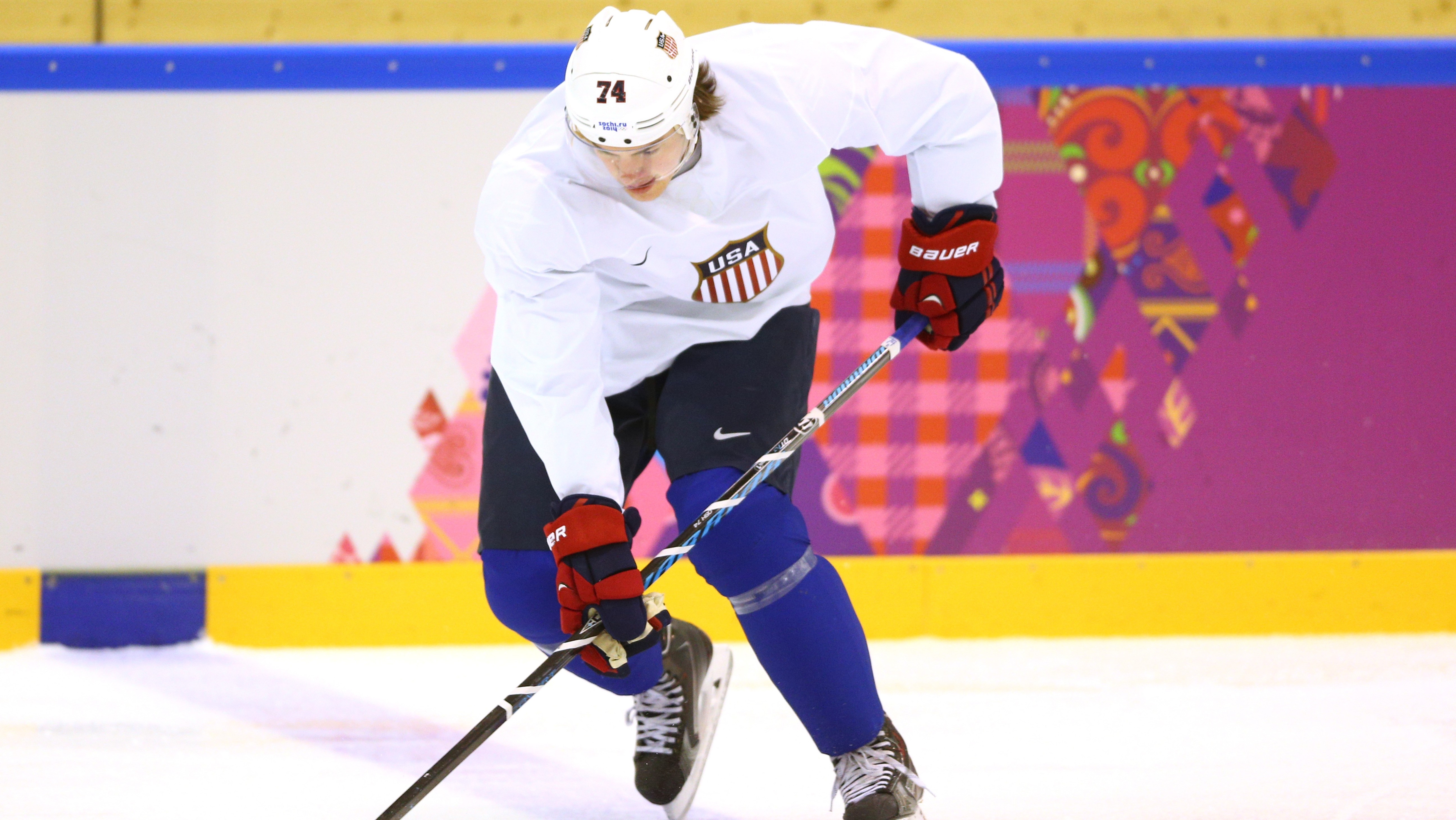 Hokej_USA_T. J. Oshie